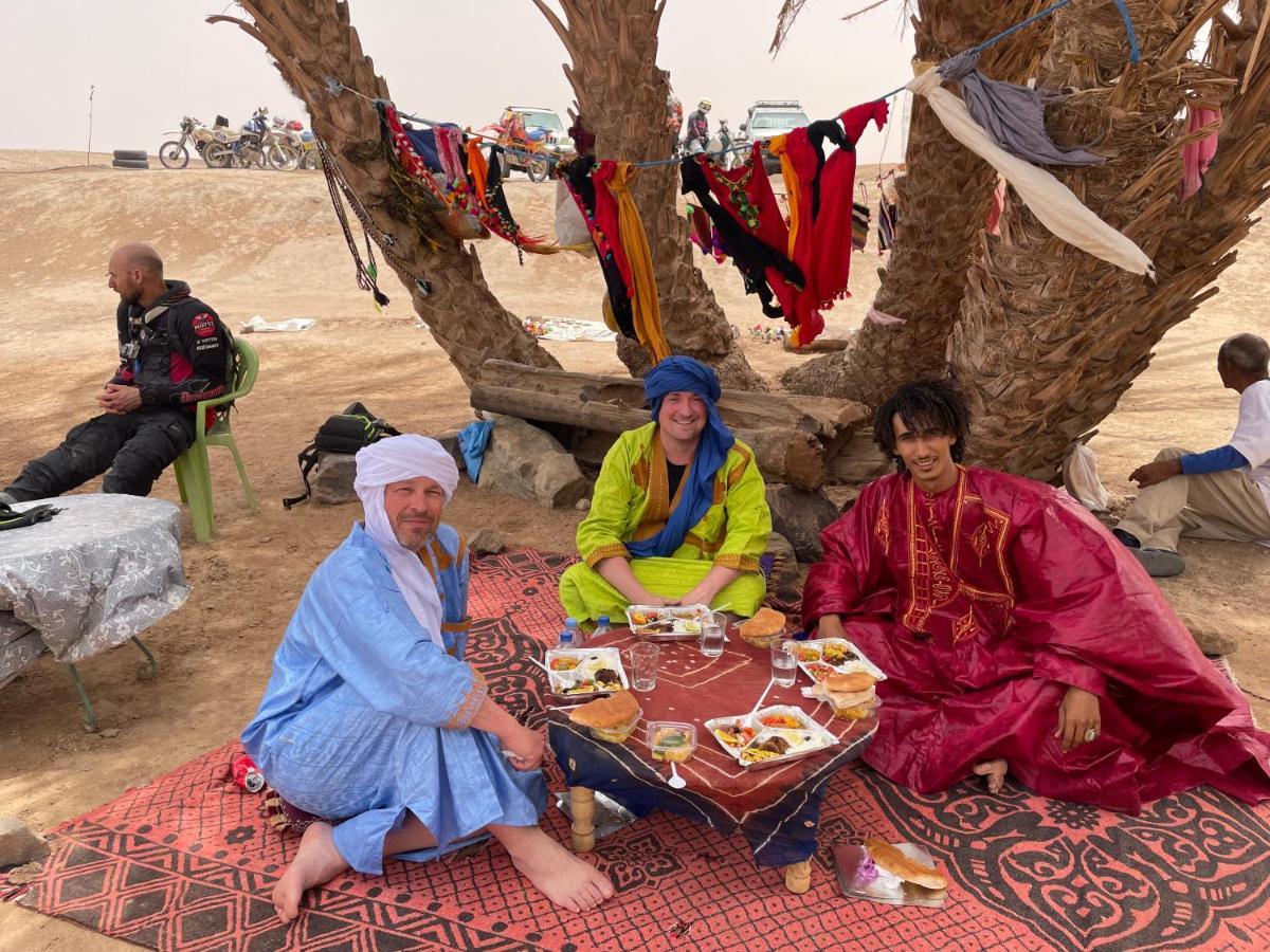 Dar Nomads Bed & Breakfast M'Hamid Bagian luar foto