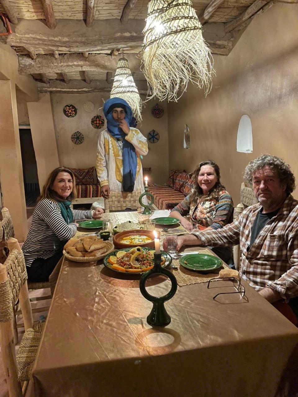 Dar Nomads Bed & Breakfast M'Hamid Bagian luar foto