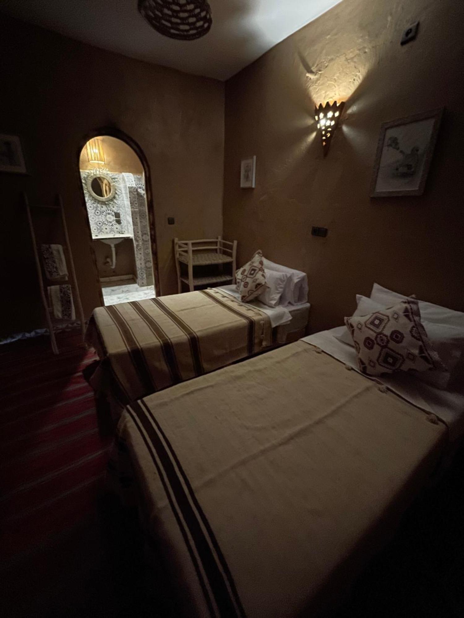 Dar Nomads Bed & Breakfast M'Hamid Bagian luar foto