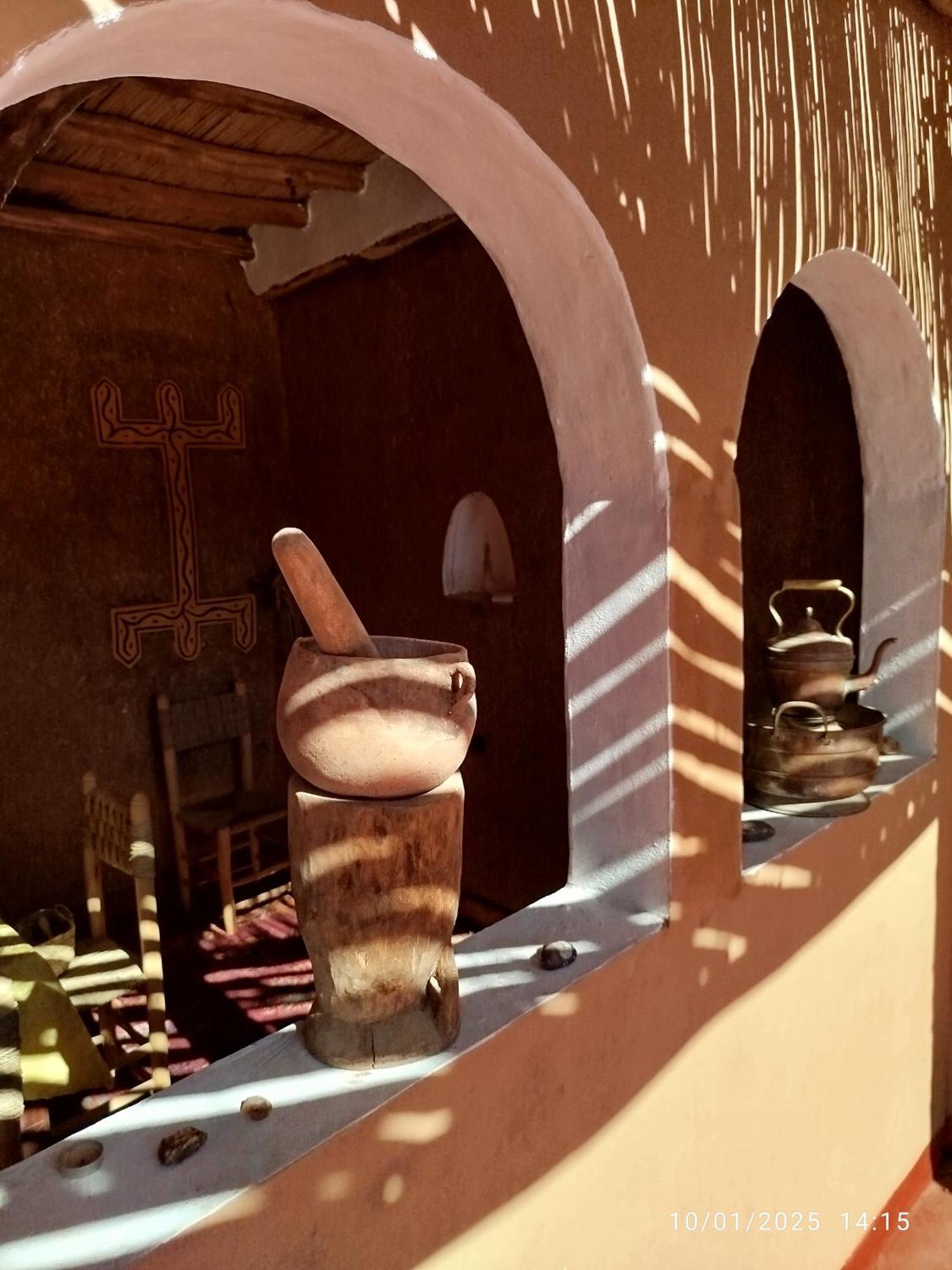 Dar Nomads Bed & Breakfast M'Hamid Bagian luar foto